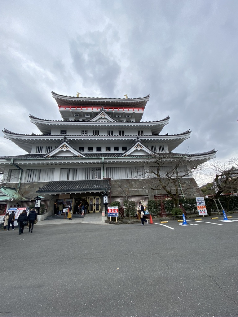 伊豆高原プチホテル ガラスの城｜伊豆・伊東観光ガイド - 伊東の観光・旅行情報サイト